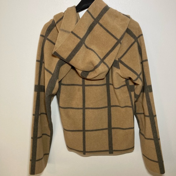 NWT Henriette Steffenson Fleece Wrap Hooded Sweater. Size XS - Picture 3 of 6